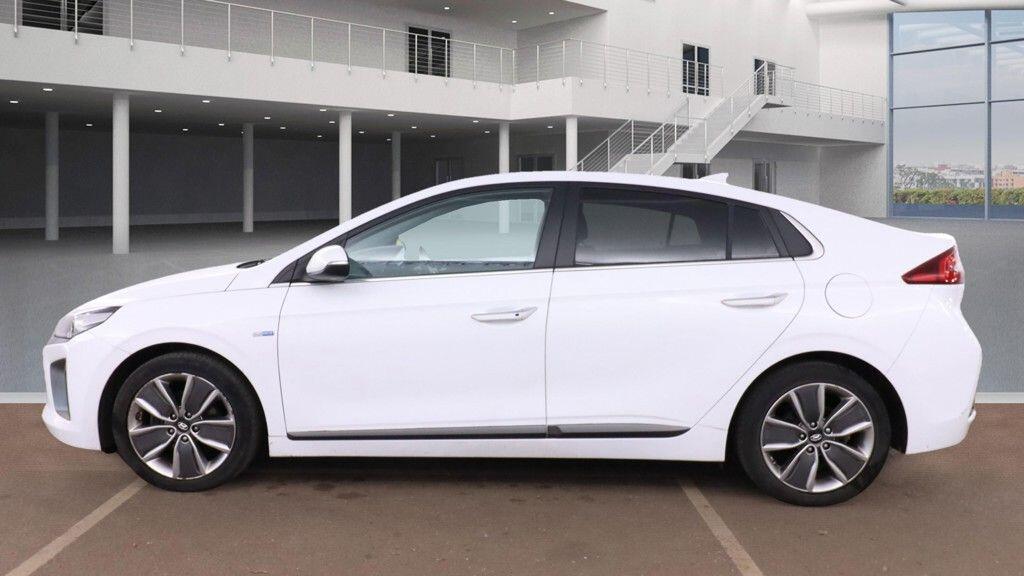 Used Hyundai IONIQ 2018 for sale - 76537776: Photo 9