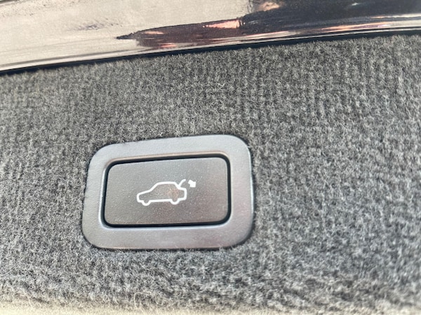 Used Volvo V70 2007 for sale - 75401043: Photo 16