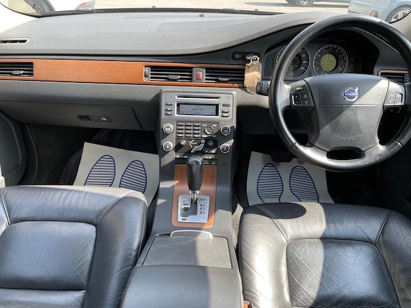 Used Volvo V70 2007 for sale - 75401043: Photo 9