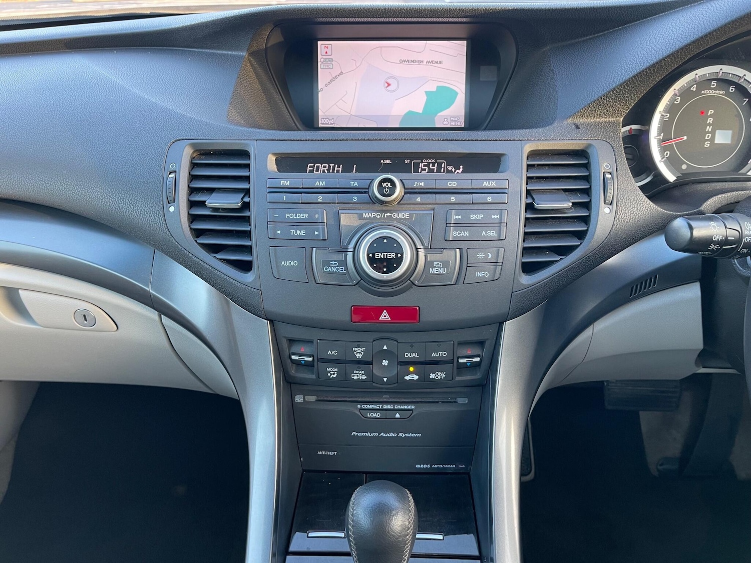 Used Honda Accord 2012 for sale - 77021014: Photo 10