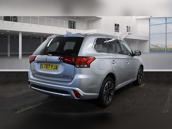 Used Mitsubishi Outlander 2017 for sale - 77097825: Photo