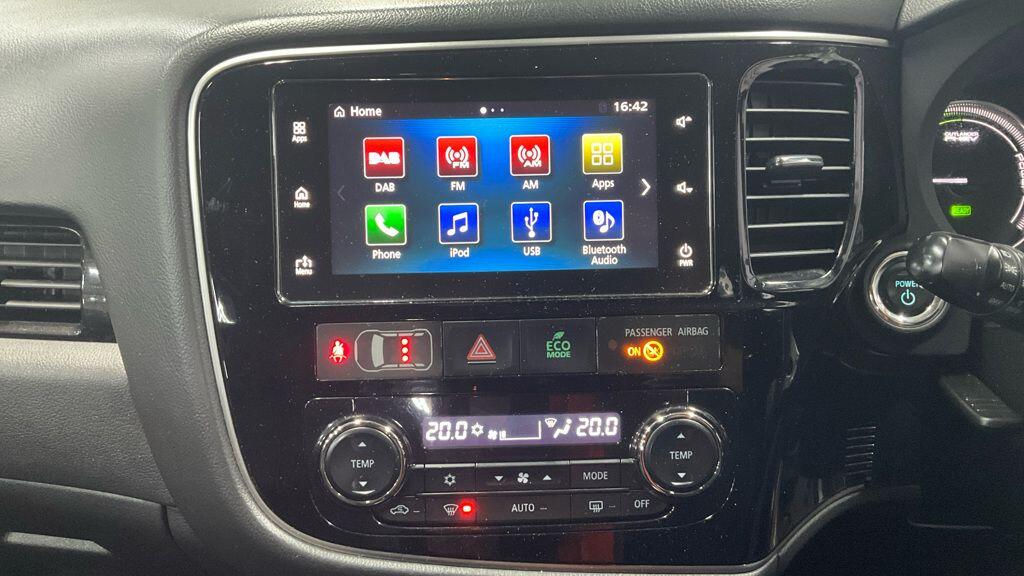 Used Mitsubishi Outlander 2017 for sale - 77097825: Photo 9