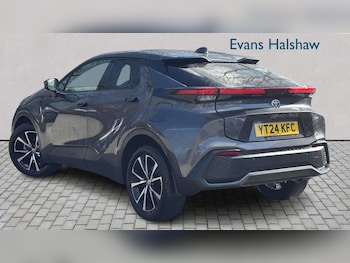 Used Toyota C-HR 2024 for sale - 78104827: Photo