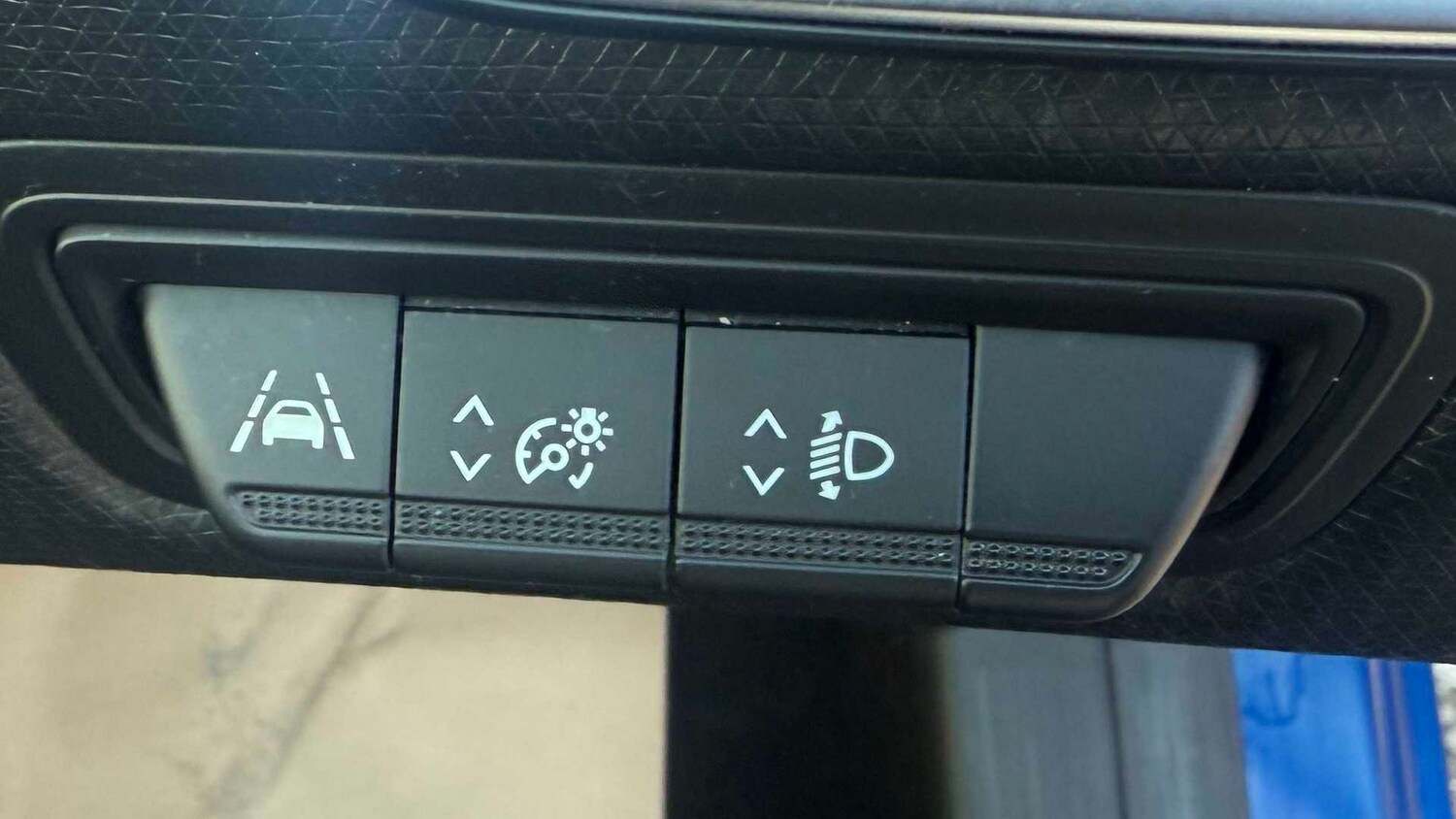 Used Renault Clio for sale - 77861109: Photo 11