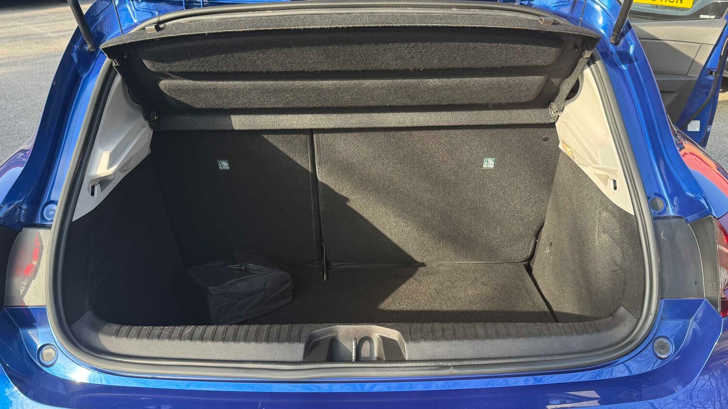 Used Renault Clio for sale - 77861109: Photo 13