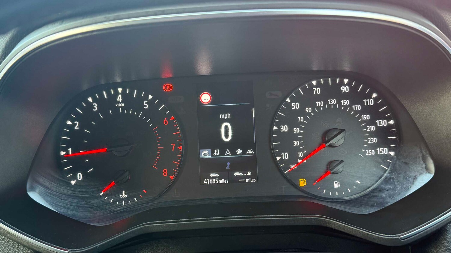 Used Renault Clio for sale - 77861109: Photo 14