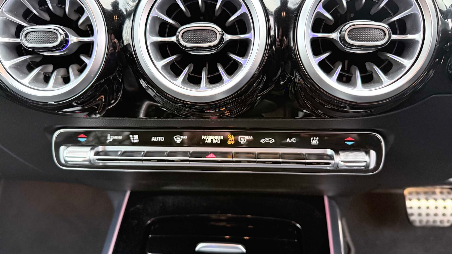 Used Mercedes-Benz EQA 2023 for sale - 77856602: Photo 19