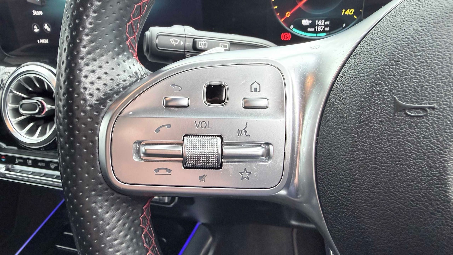 Used Mercedes-Benz EQA 2023 for sale - 77856602: Photo 22