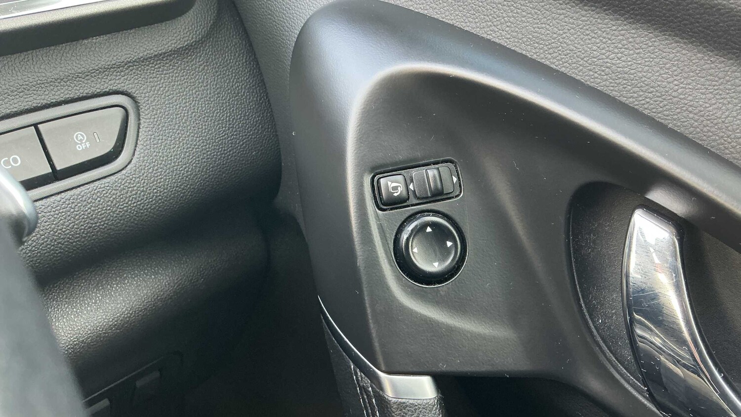 Used Renault Kadjar for sale - 77860546: Photo 30