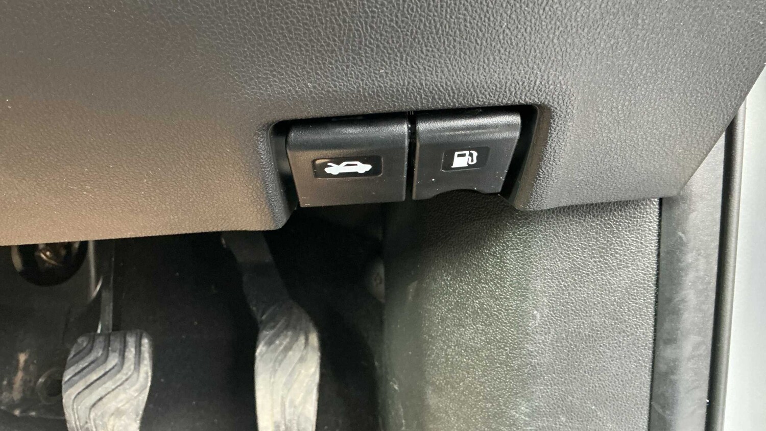 Used Renault Kadjar for sale - 77860546: Photo 31