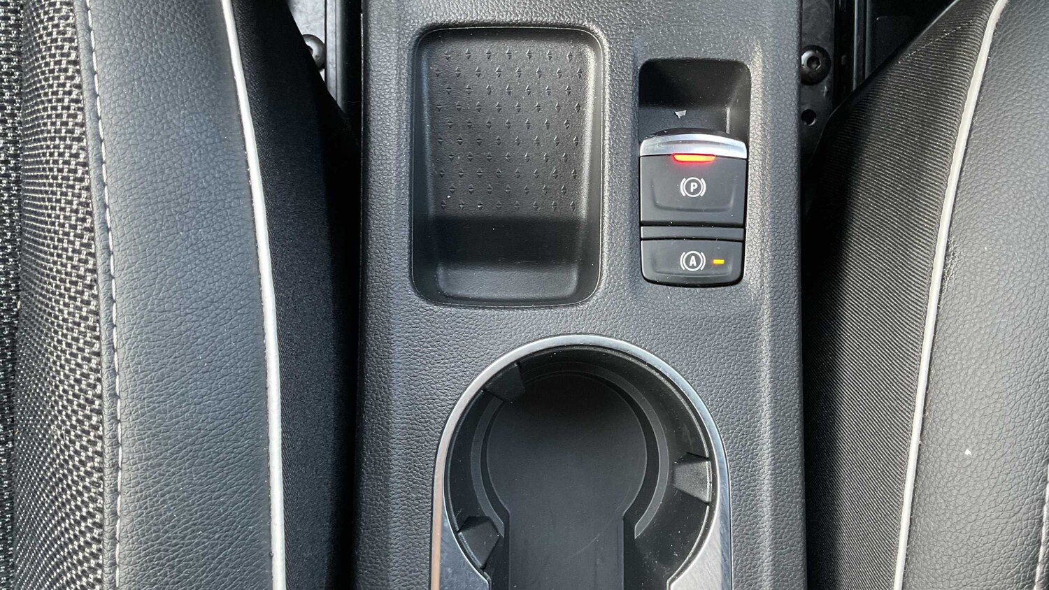 Used Renault Captur 2021 for sale - 77858695: Photo 24