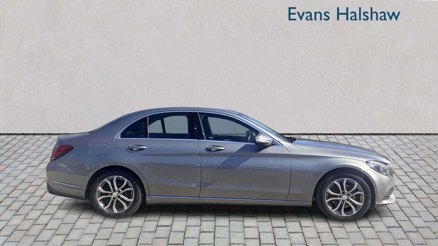 Used Mercedes-Benz C Class 2015 for sale - 78173929: Photo 4