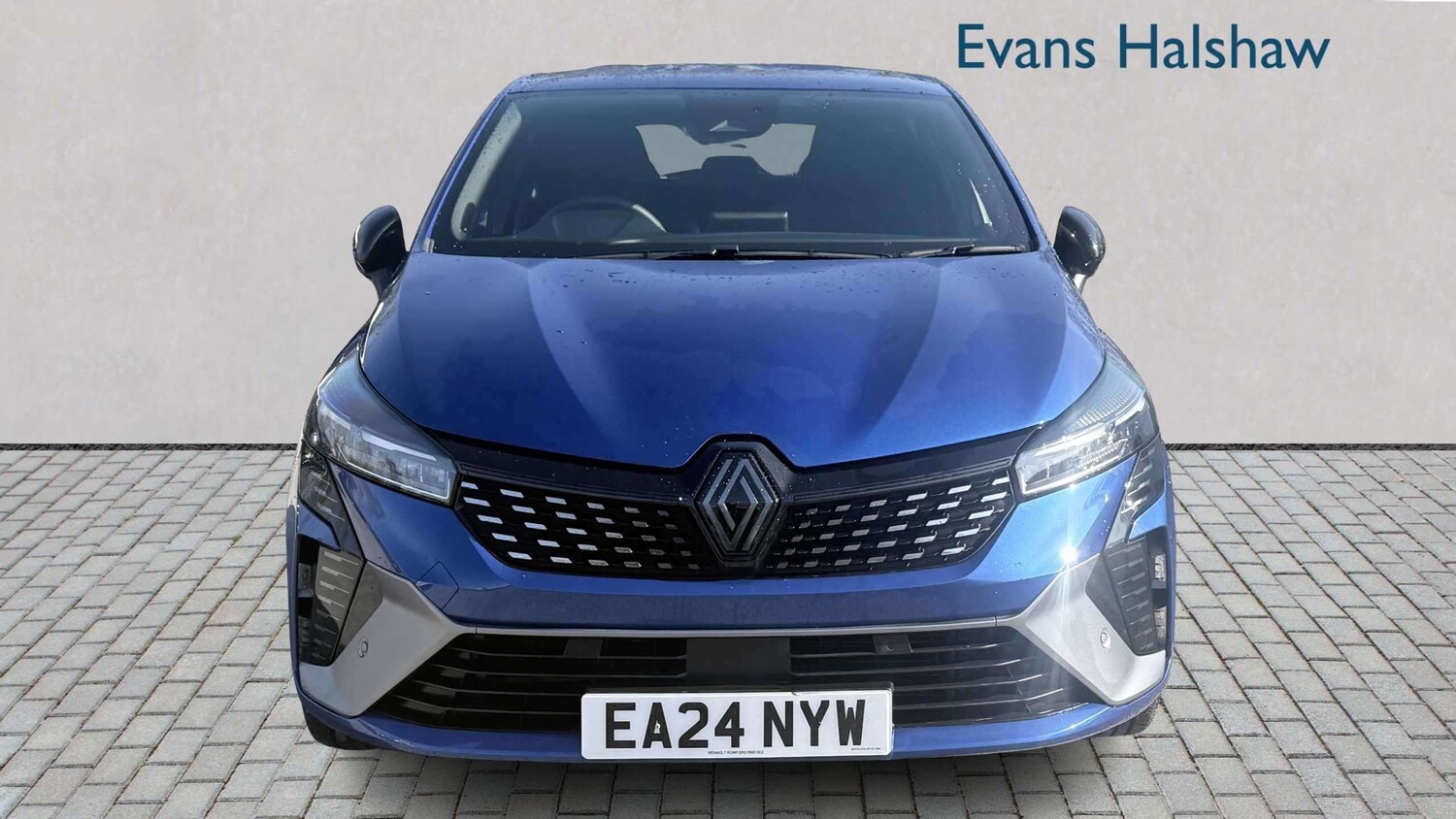 Used Renault Clio 2024 for sale - 77961084: Photo 4