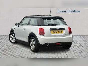 Used MINI Hatch 2019 for sale - 77857605: Photo