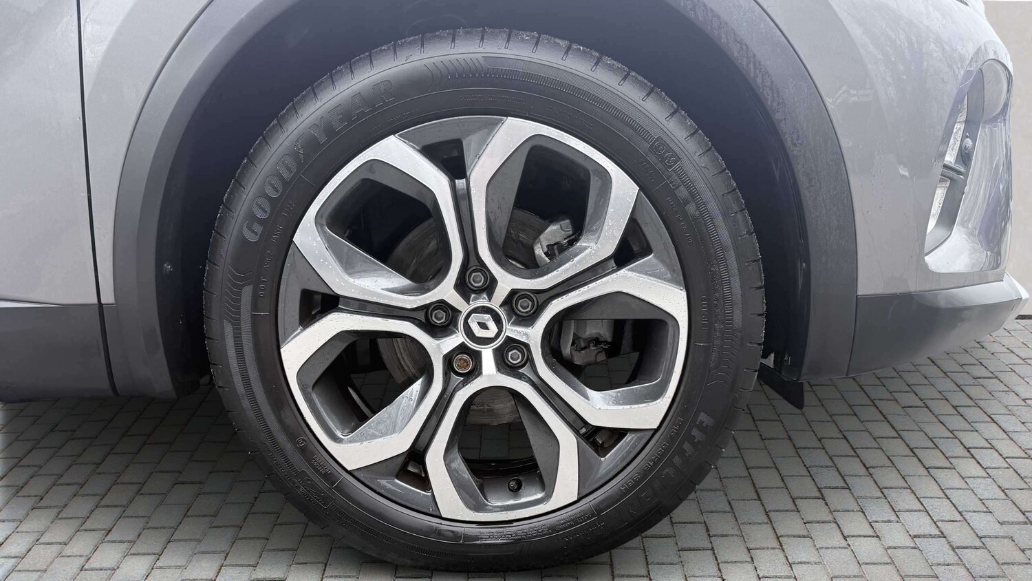 Used Renault Captur for sale - 78104650: Photo 6