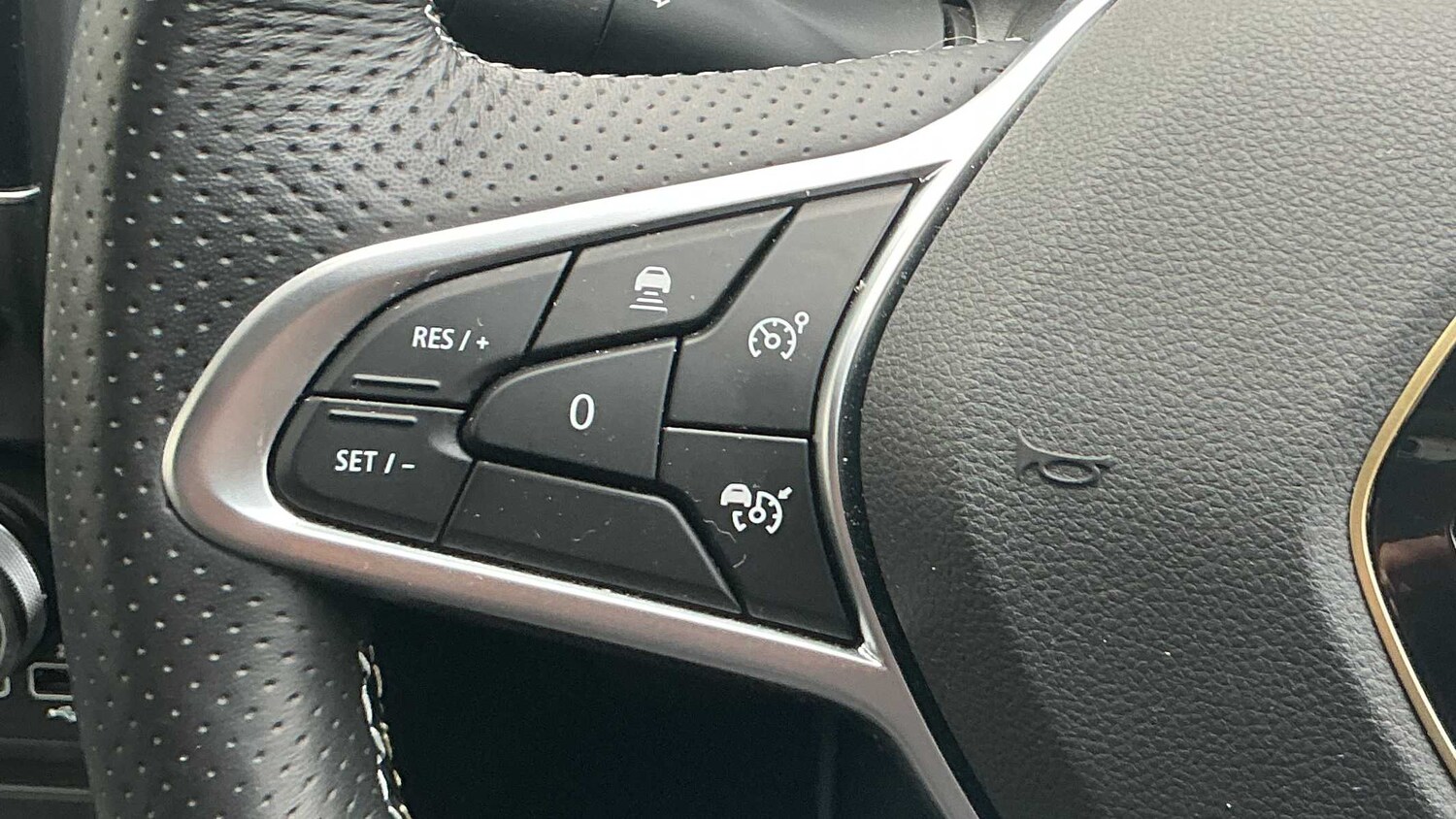 Used Renault Arkana 2023 for sale - 77859428: Photo 15