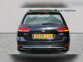 Used Volkswagen Golf 2018 for sale - 79604533: Photo