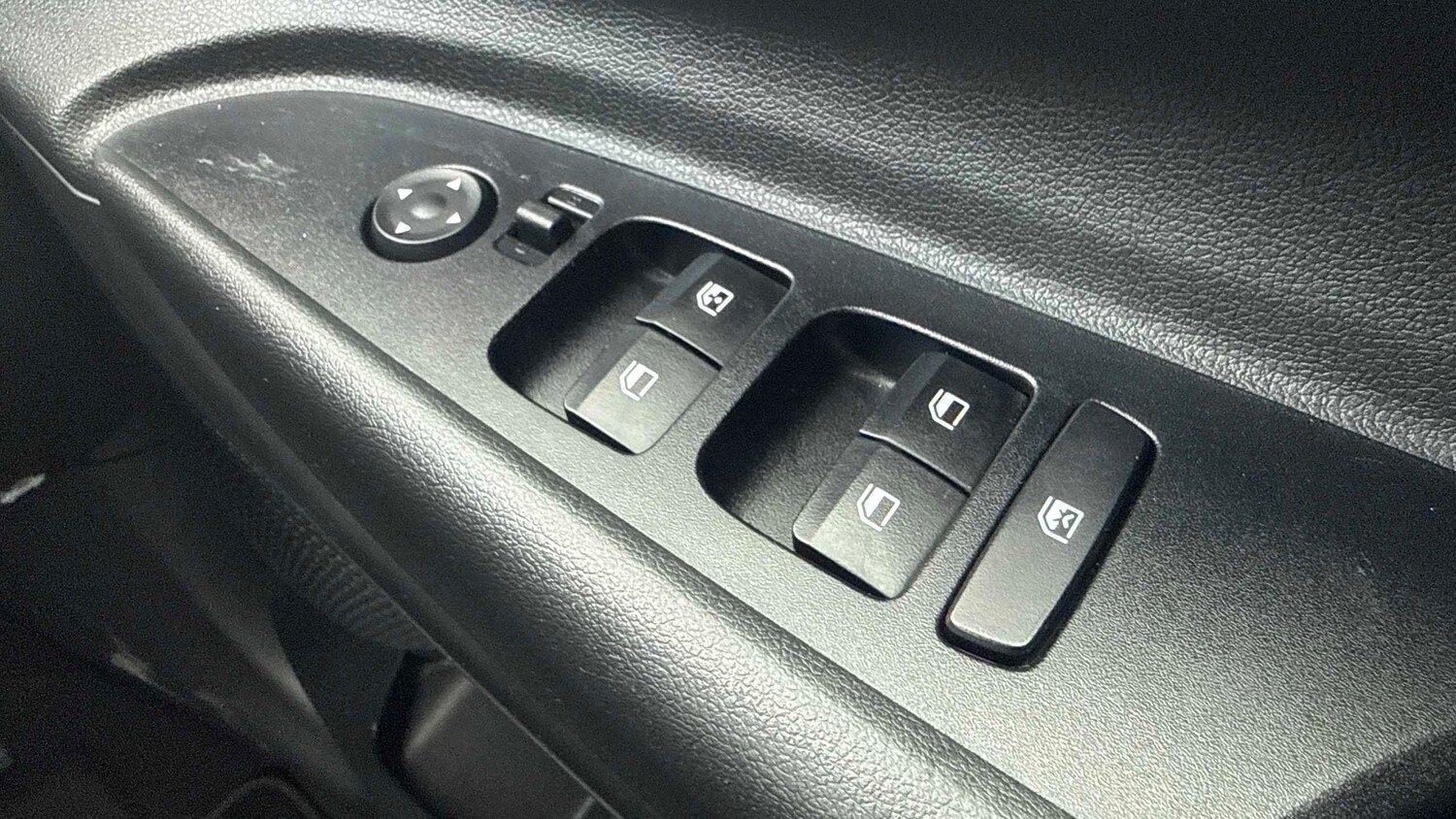 Used Hyundai i20 2025 for sale - 77856584: Photo 31