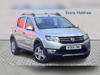 Used Dacia Sandero Stepway 2015 for sale - 78407785: Photo