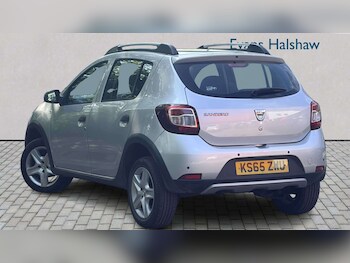 Used Dacia Sandero Stepway 2015 for sale - 78407785: Photo