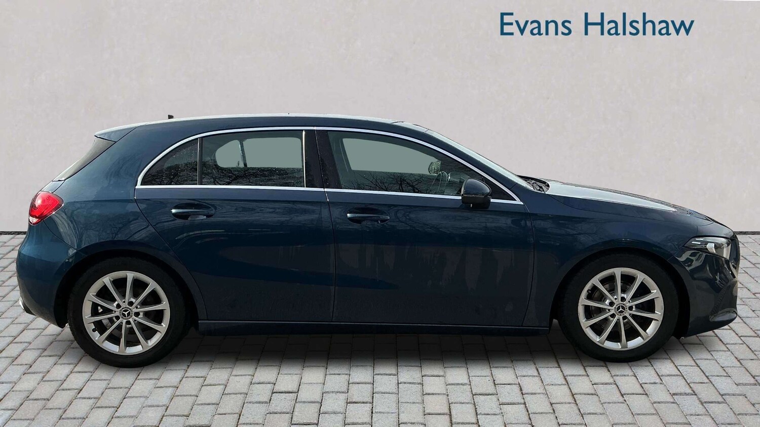 Used Mercedes-Benz A-Class 2019 for sale - 77995898: Photo 5