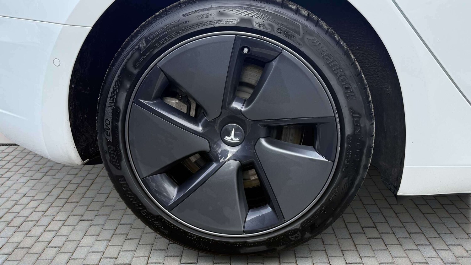 Used Tesla Model 3 for sale - 77860551: Photo 7