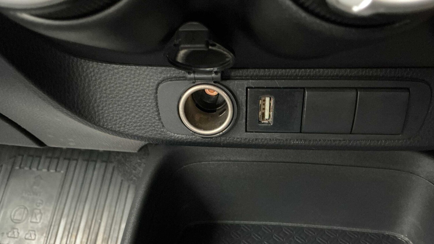 Used Toyota Aygo X for sale - 77860853: Photo 20