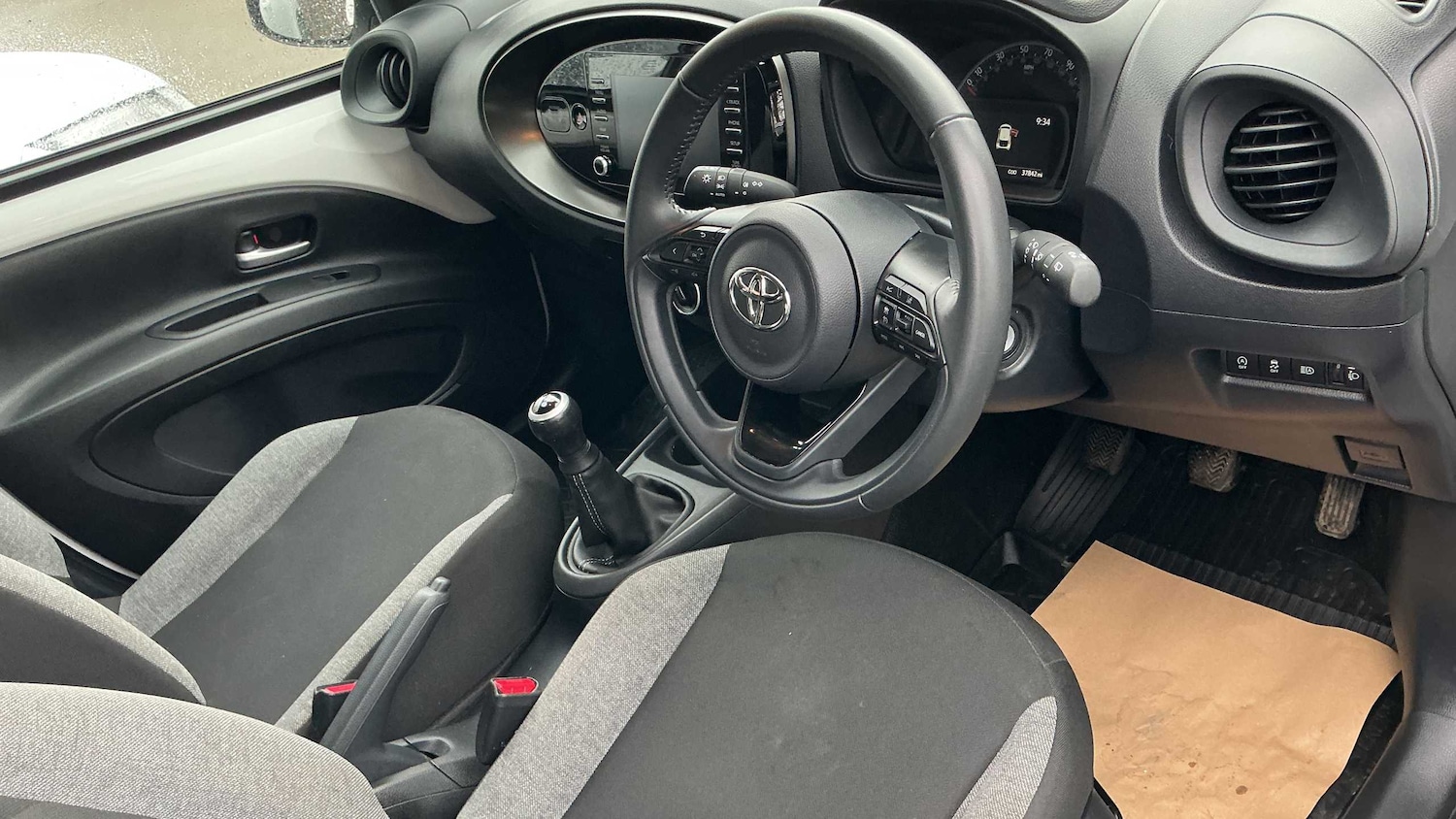 Used Toyota Aygo X for sale - 77860853: Photo 9