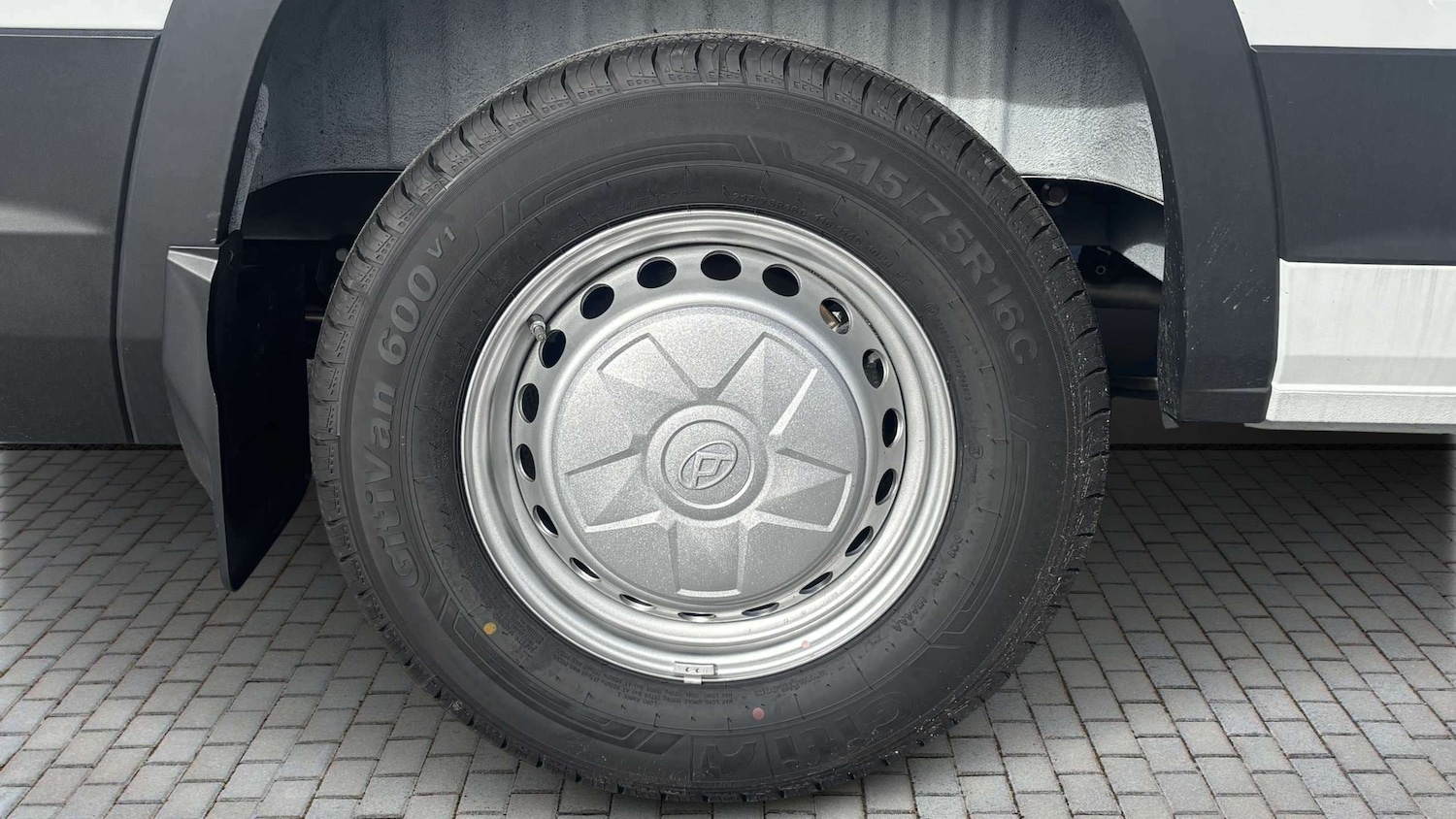 Used Maxus Deliver 9 for sale - 77859981: Photo 8