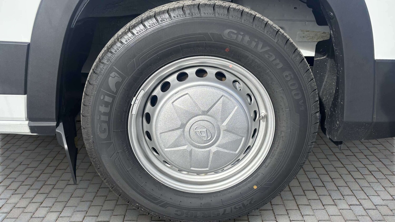 Used Maxus Deliver 9 for sale - 77859981: Photo 9