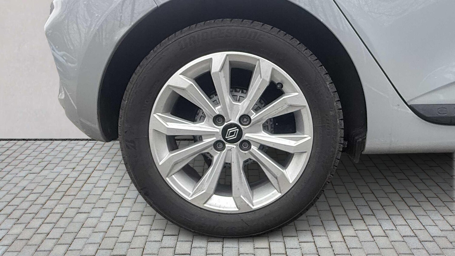 Used Renault Clio 2025 for sale - 77858228: Photo 6