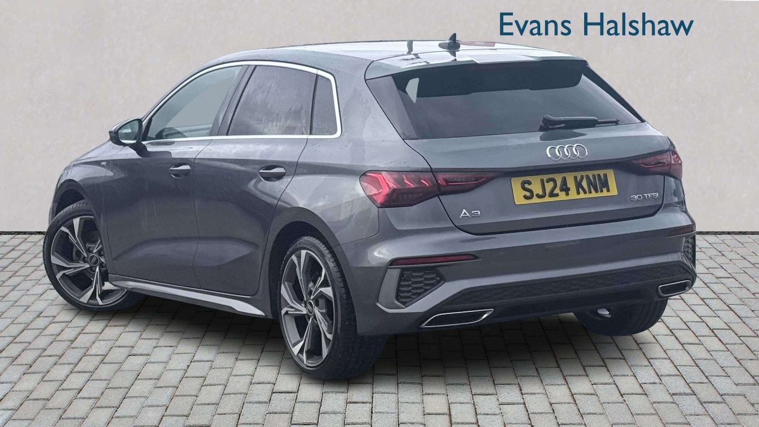 Used Audi A3 for sale - 77861236: Photo 2