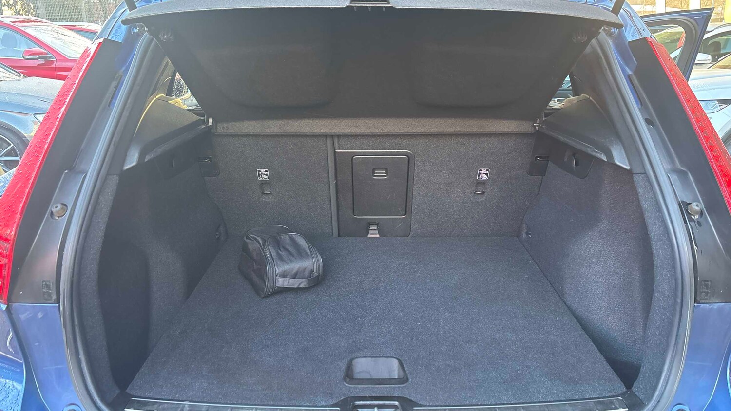 Used Volvo XC40 for sale - 77859054: Photo 12