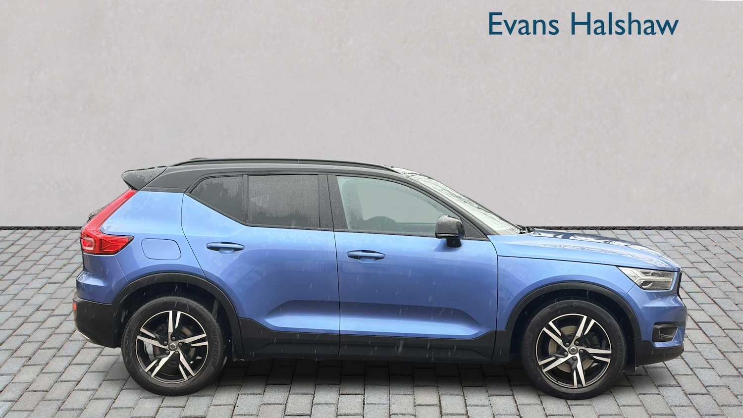 Used Volvo XC40 for sale - 77859054: Photo 3