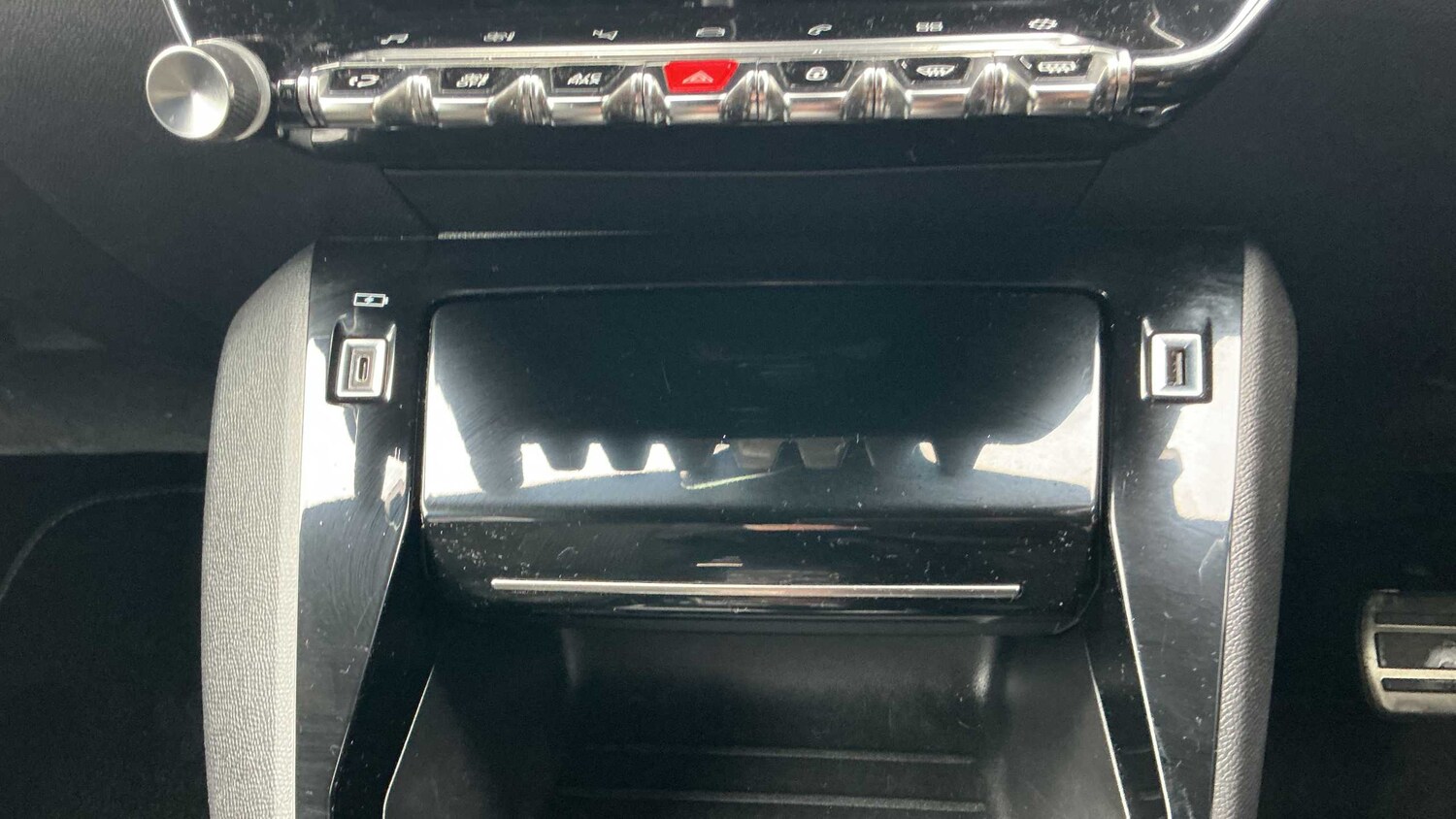 Used Peugeot 208 2022 for sale - 77856373: Photo 22