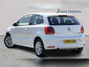 Used Volkswagen Polo 2016 for sale - 79271001: Photo