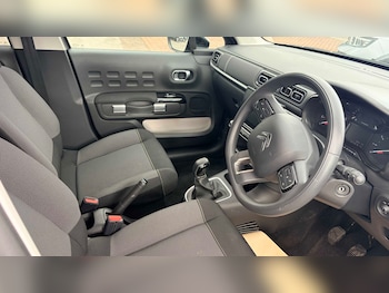 Used Citroen C3 2023 for sale - 79443980: Photo