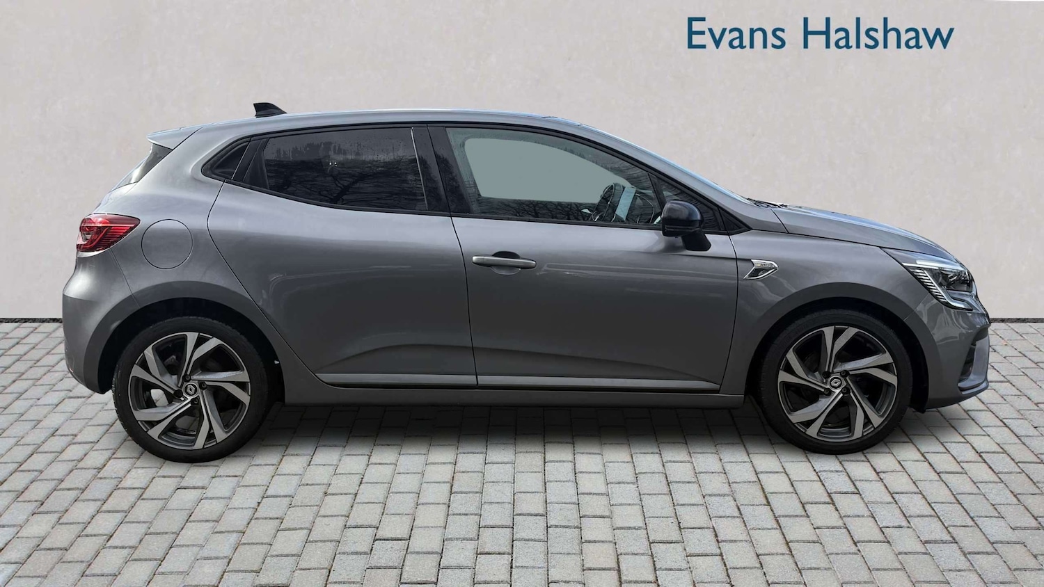 Used Renault Clio 2023 for sale - 77928423: Photo 5