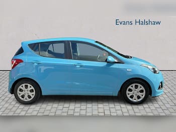 Used Hyundai i10 2015 for sale - 79683280: Photo
