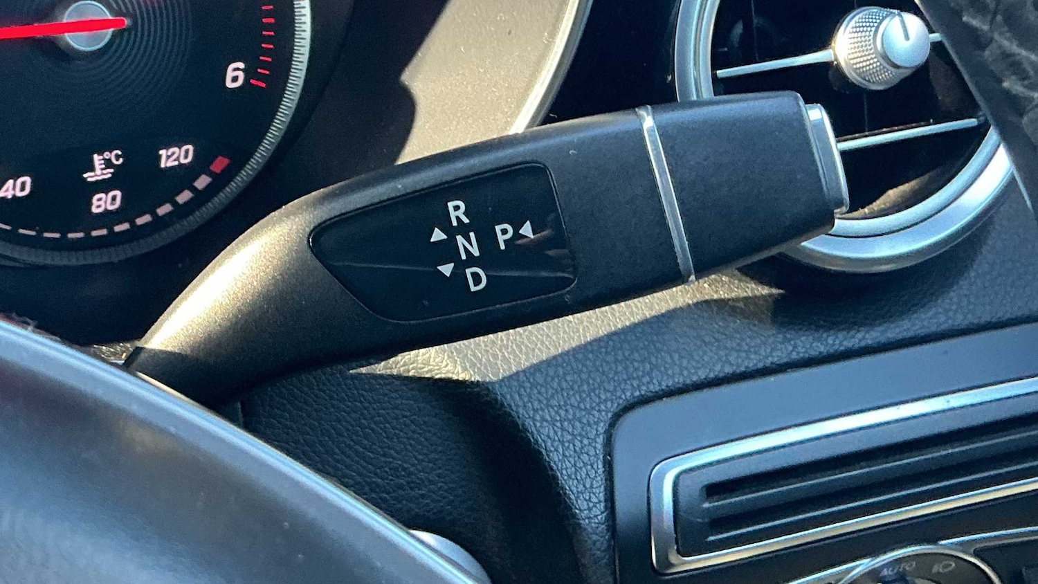 Used Mercedes-Benz GLC for sale - 77861592: Photo 17