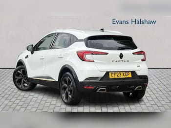 Used Renault Captur 2023 for sale - 79745529: Photo
