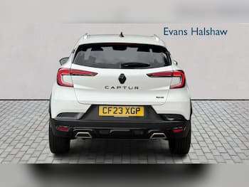 Used Renault Captur 2023 for sale - 79745529: Photo