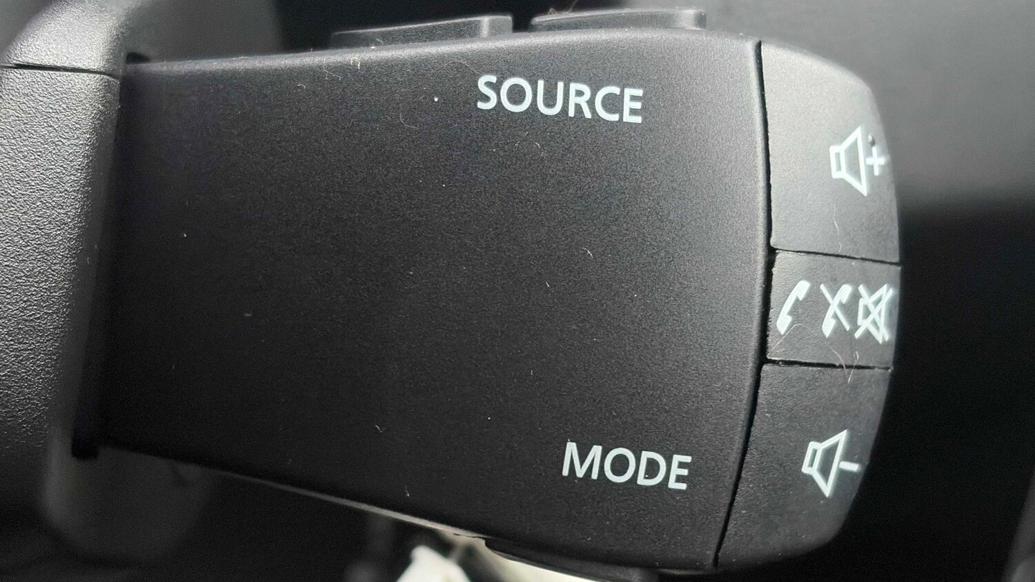 Used Dacia Duster for sale - 77860357: Photo 25