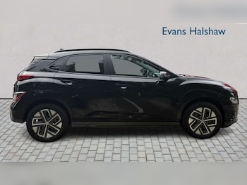 Used Hyundai KONA 2023 for sale - 78651453: Photo
