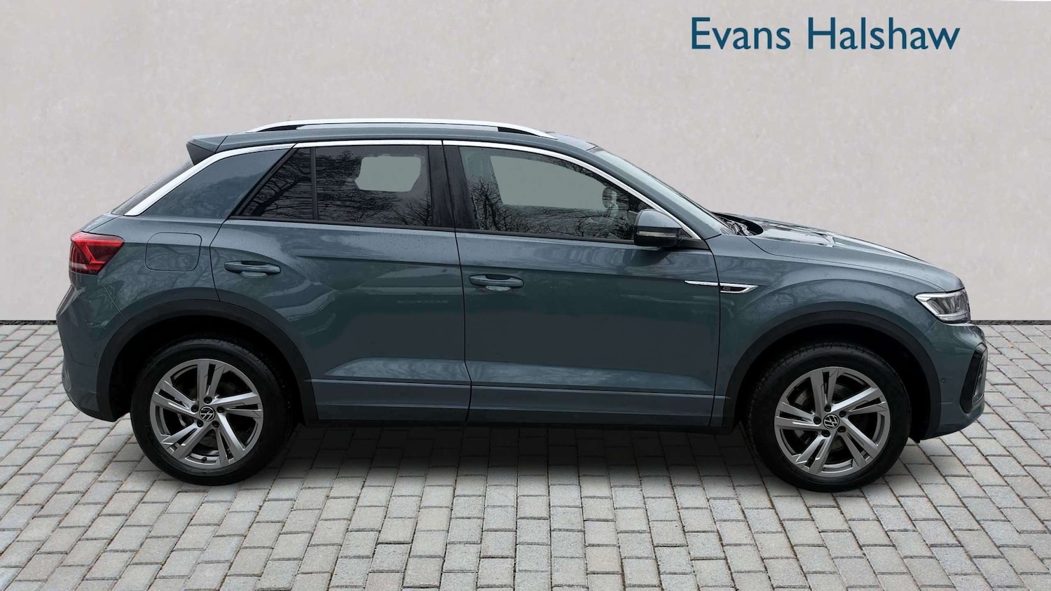 Used Volkswagen T-Roc for sale - 77861268: Photo 5
