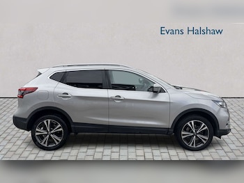 Used Nissan Qashqai 2018 for sale - 79364899: Photo