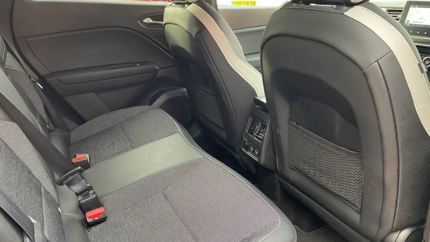 Used Renault Captur for sale - 77862512: Photo 10