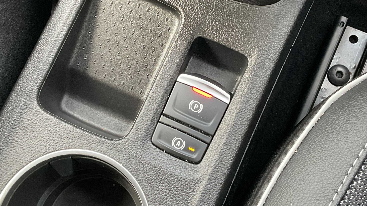 Used Renault Captur for sale - 77862512: Photo 20