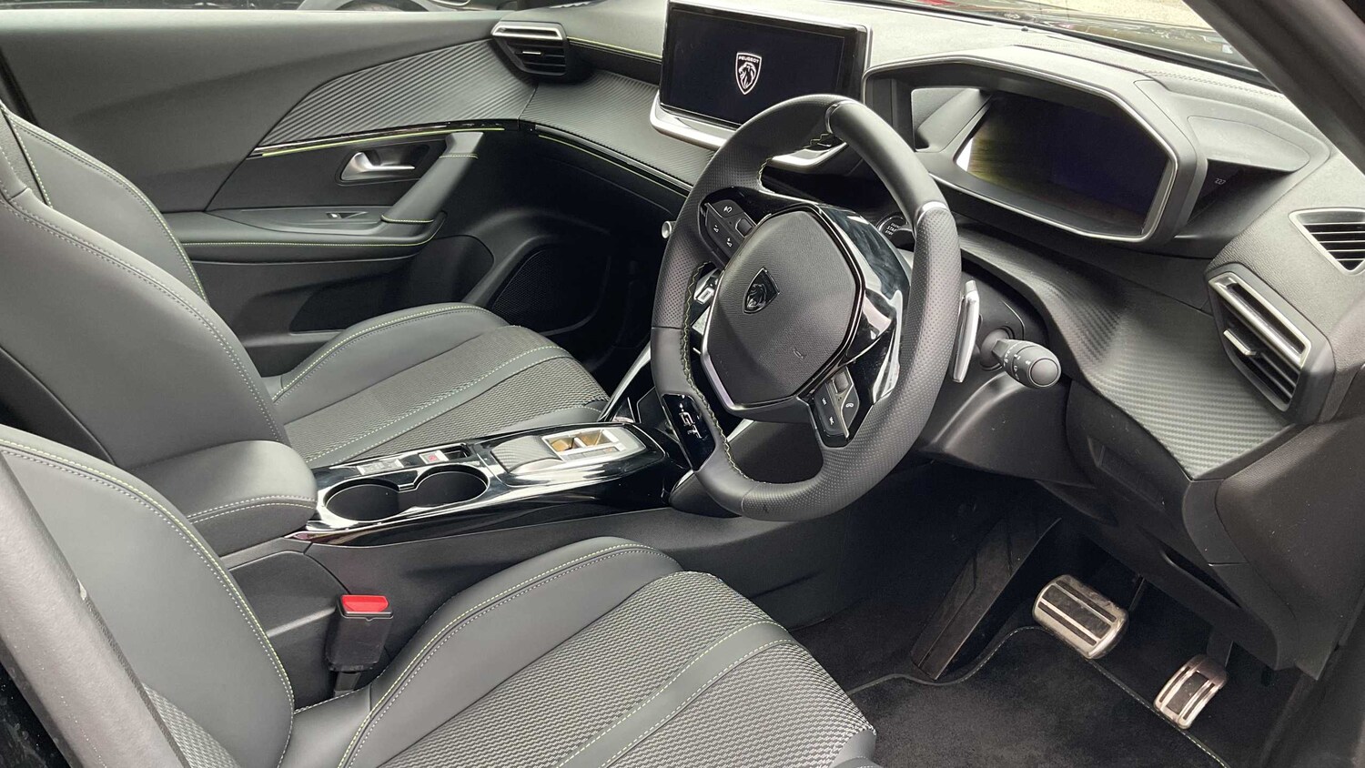 Used Peugeot 2008 for sale - 77858208: Photo 7