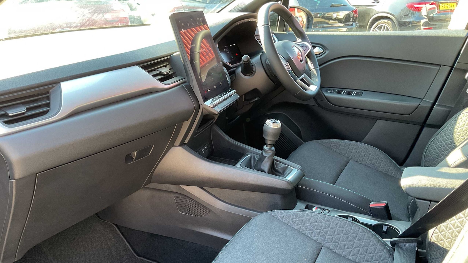 Used Renault Captur 2025 for sale - 77856565: Photo 15